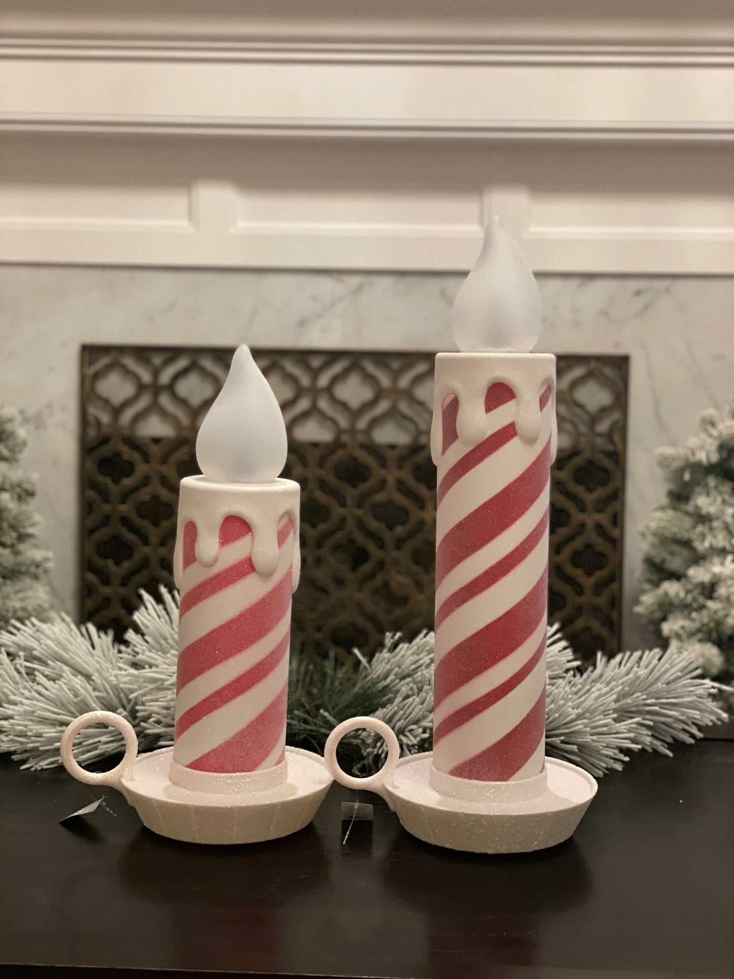 22.5” Battery operated peppermint stripe candle.