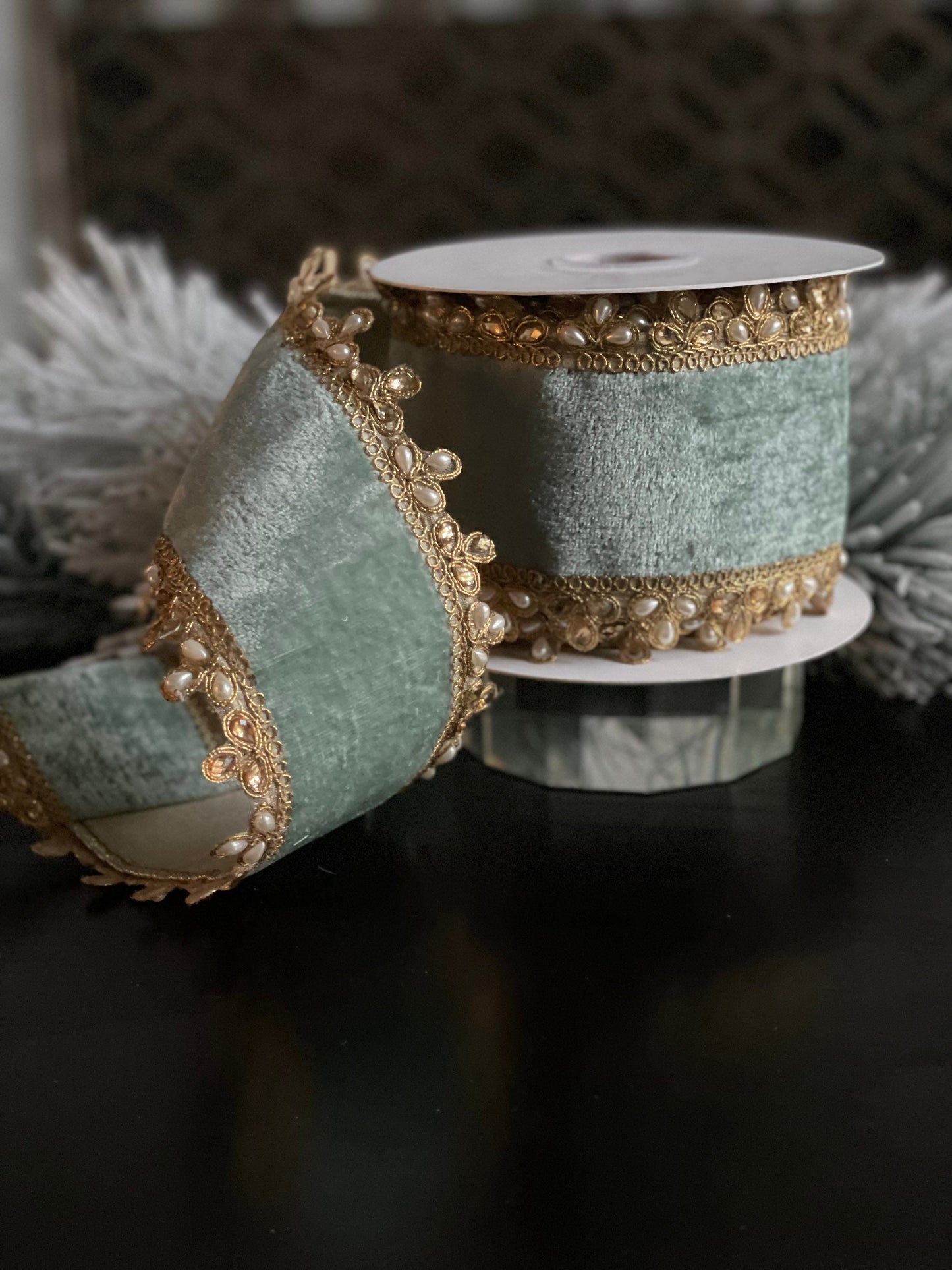 4”x 5 yds velvet pearl / jewel edge double side ribbon. Aqua.