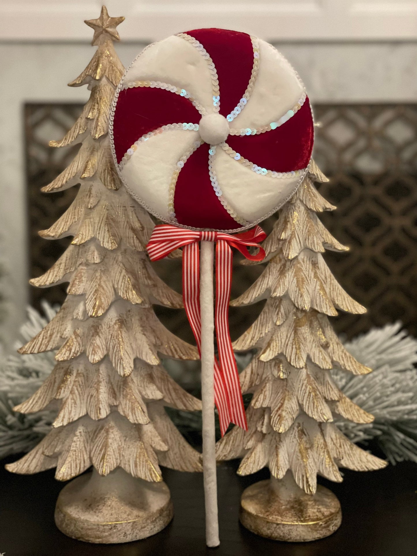 18"Lollipop. Red and white velvet.