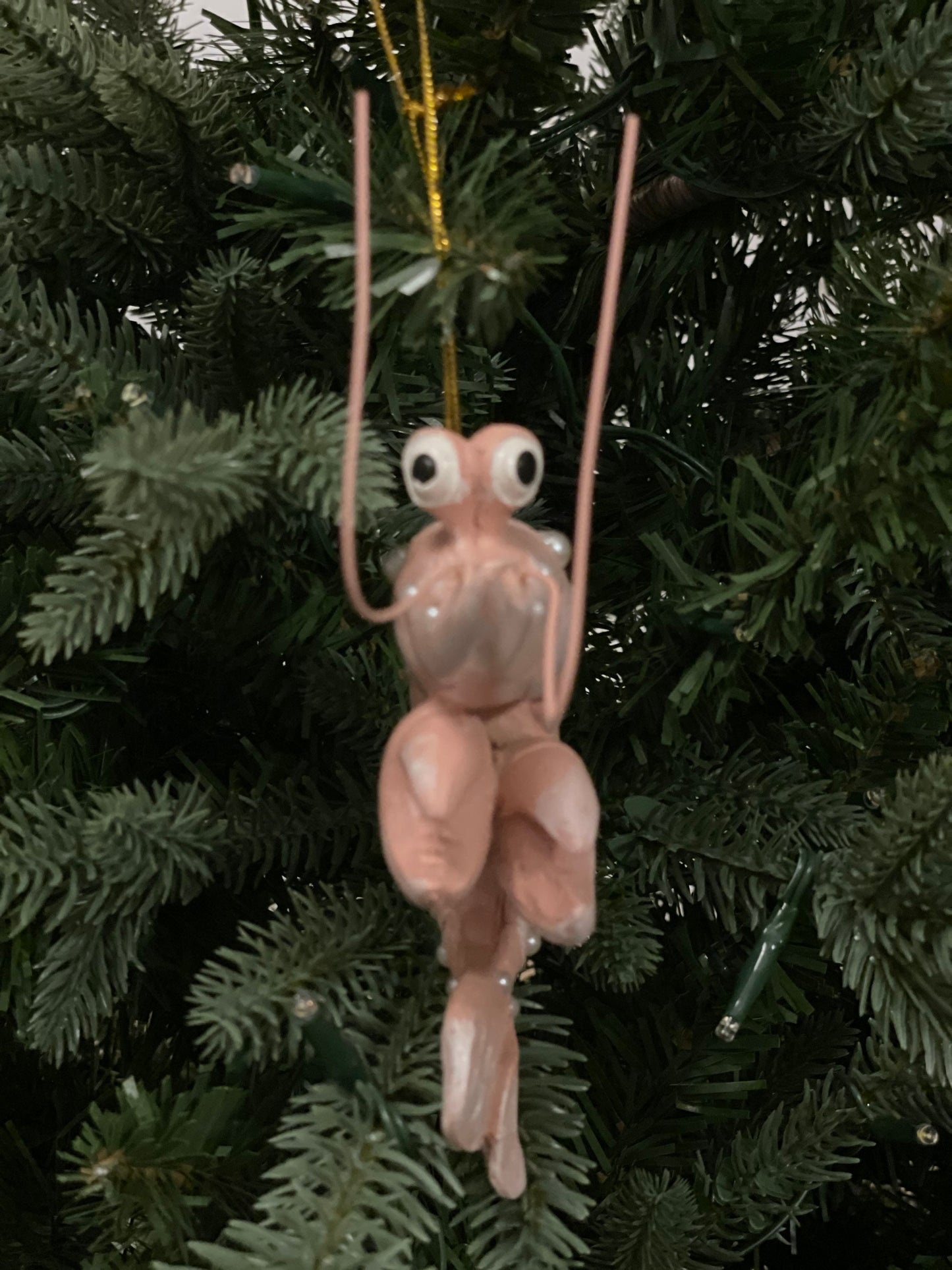 SET of 2. 4"resin lobster w/pearls ornament.