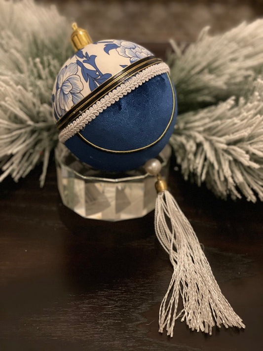 6” Ball ornament white and blue