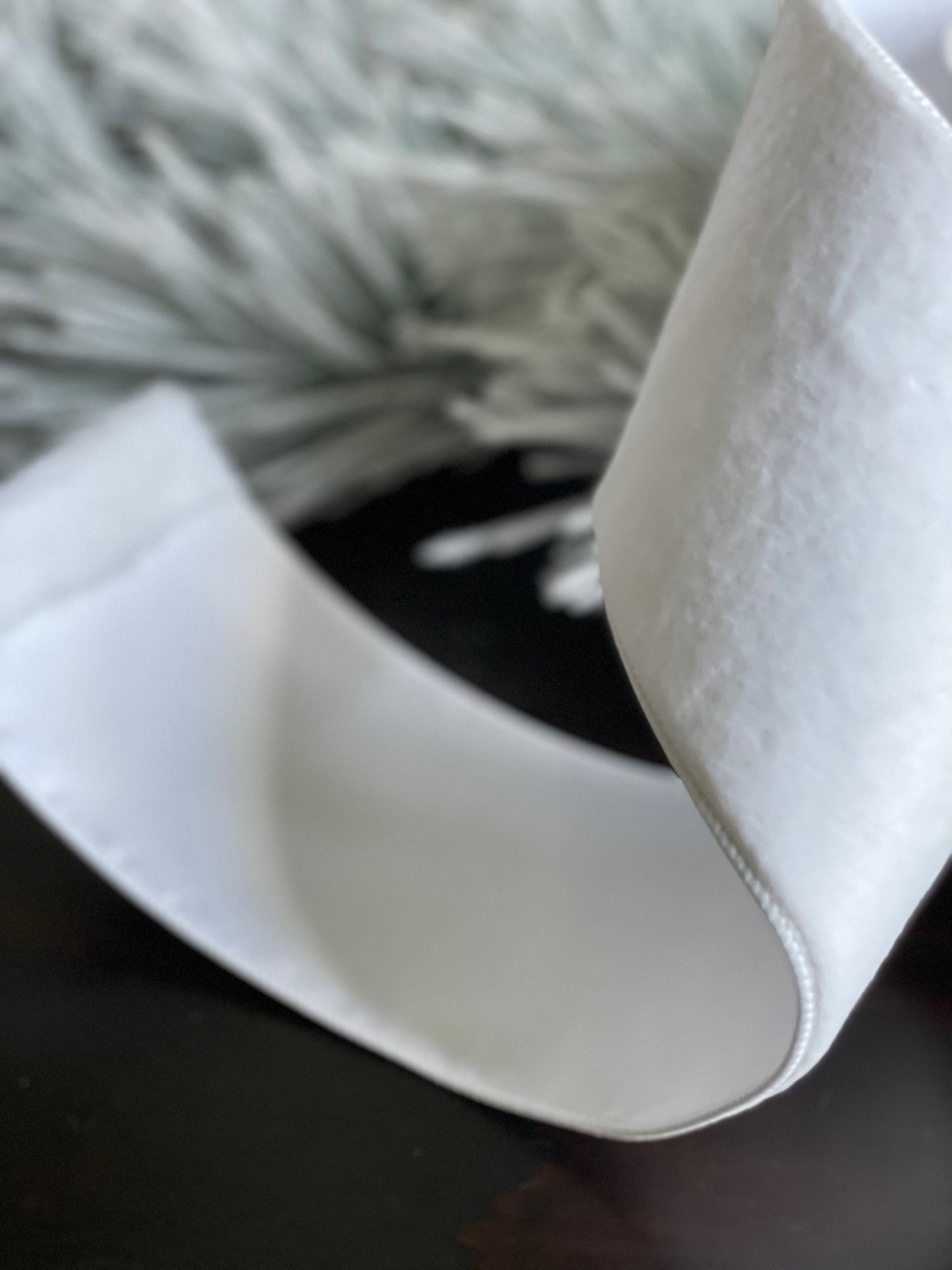4"x10 yards fur white.