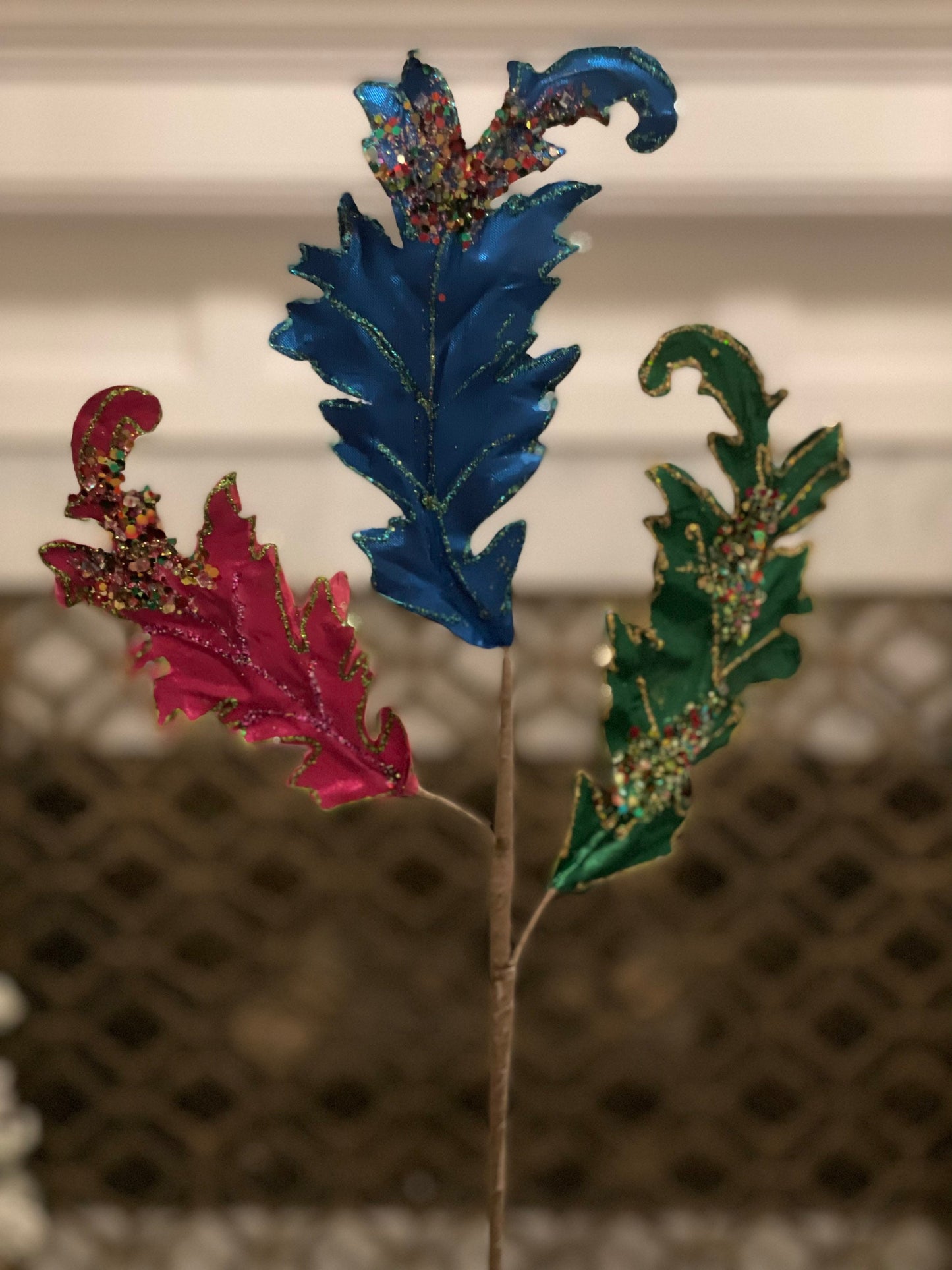 Acanthus leaf multicolor. Mardi Gras