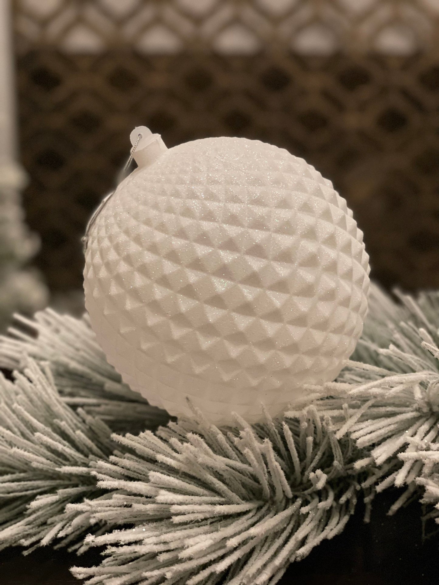 170 mm Ball durian glitter white