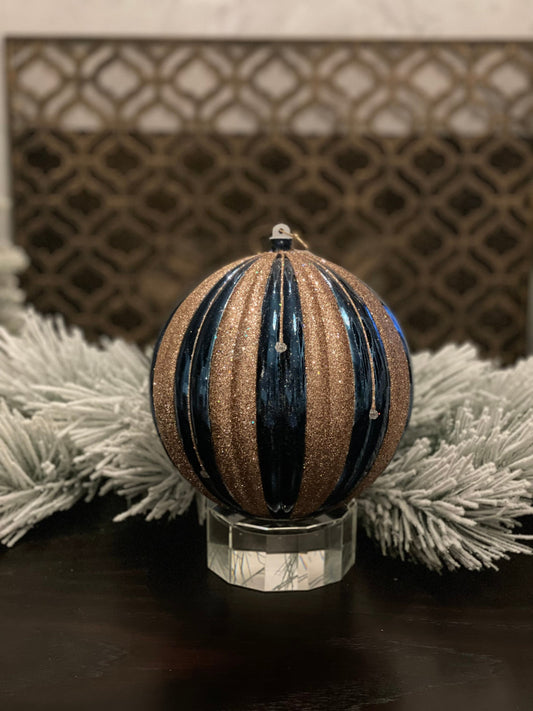 Ball 200mm striped ball. Shiny dark blue/sand gold and silver.