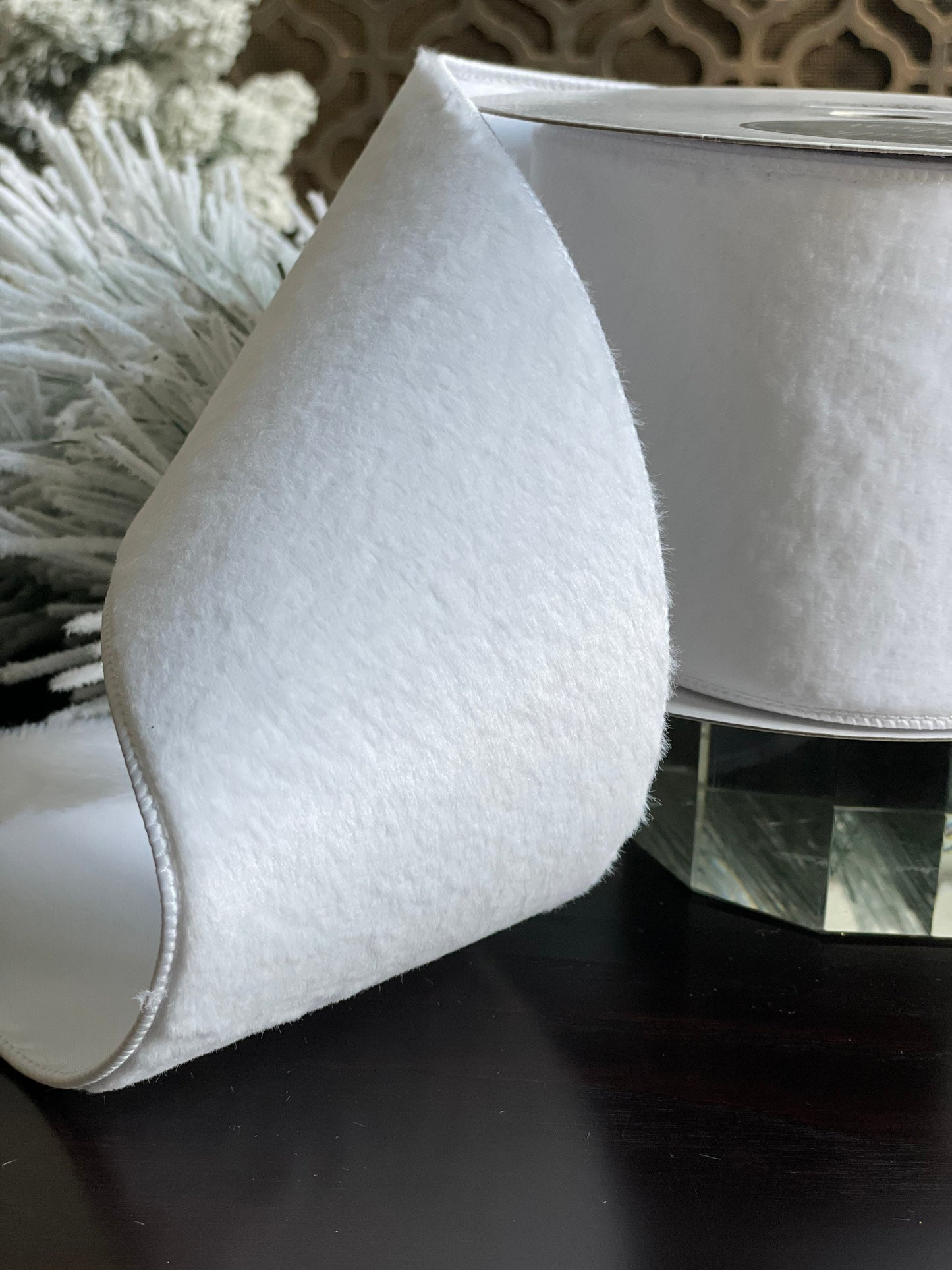 4"x10 yards fur white.