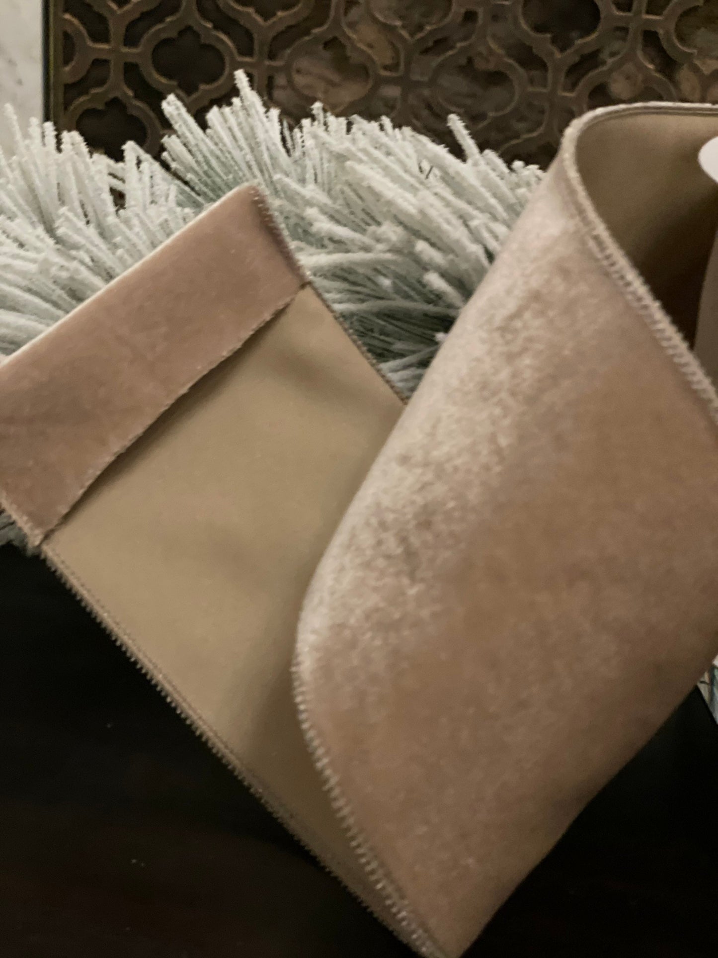 Velveteen, Mink