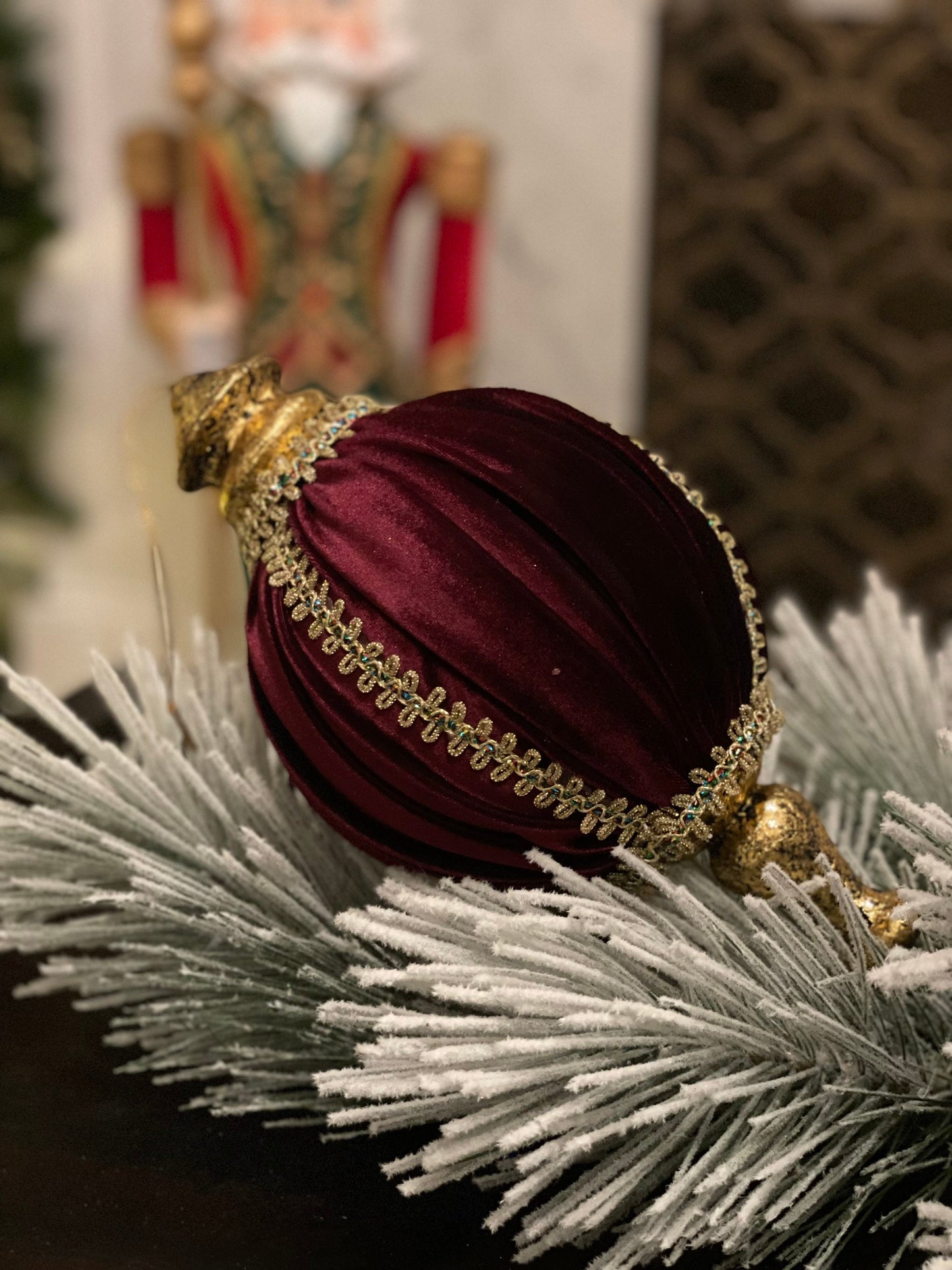 10.5” Velvet and lace finial ornament burgundy.