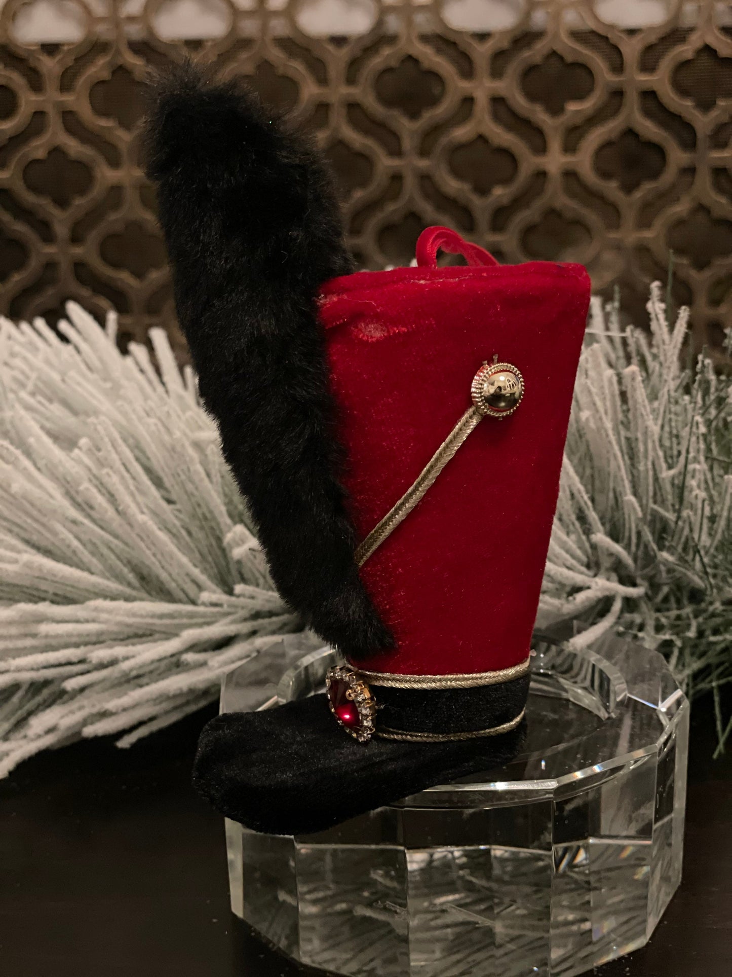 5” velvet soldier hat with plume ornament