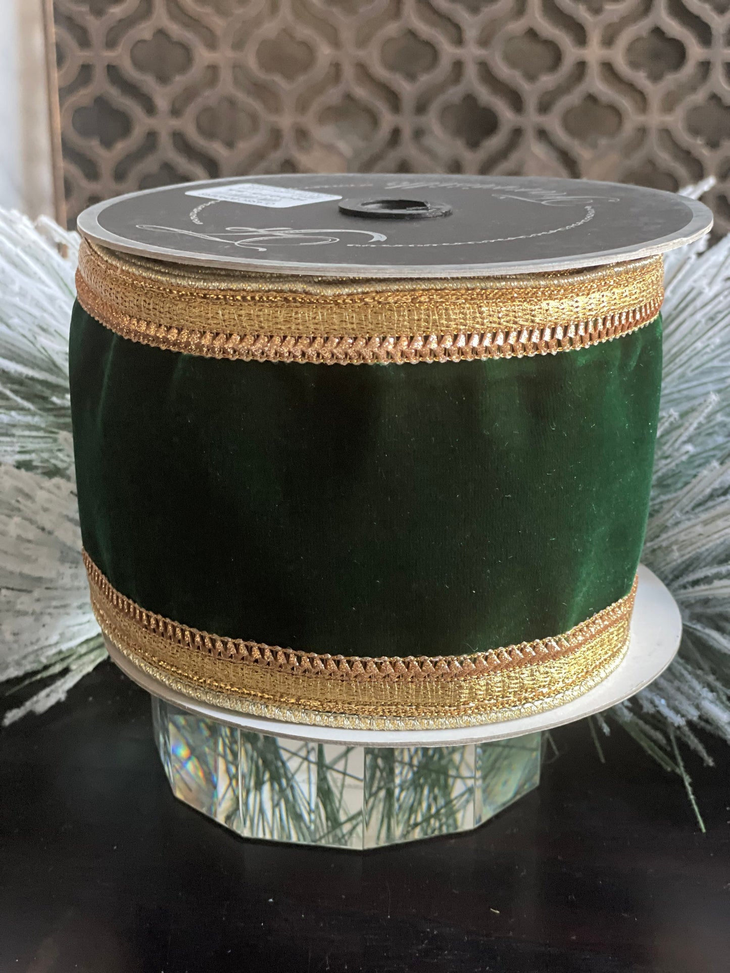 Designer classic borders emerald and gold wired ribbon 4” x 5 yards.*