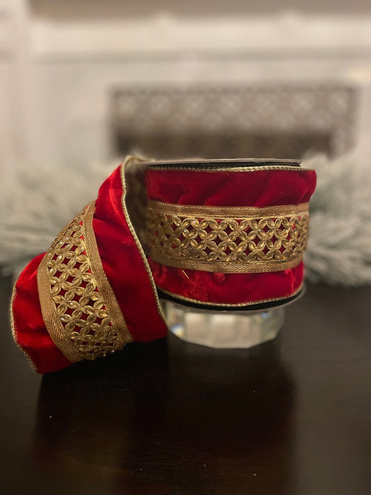 4” x 5 yds Ribbon velvet jeweled trellis metallic dupion back, gold-red. Wired. D. Stevens.