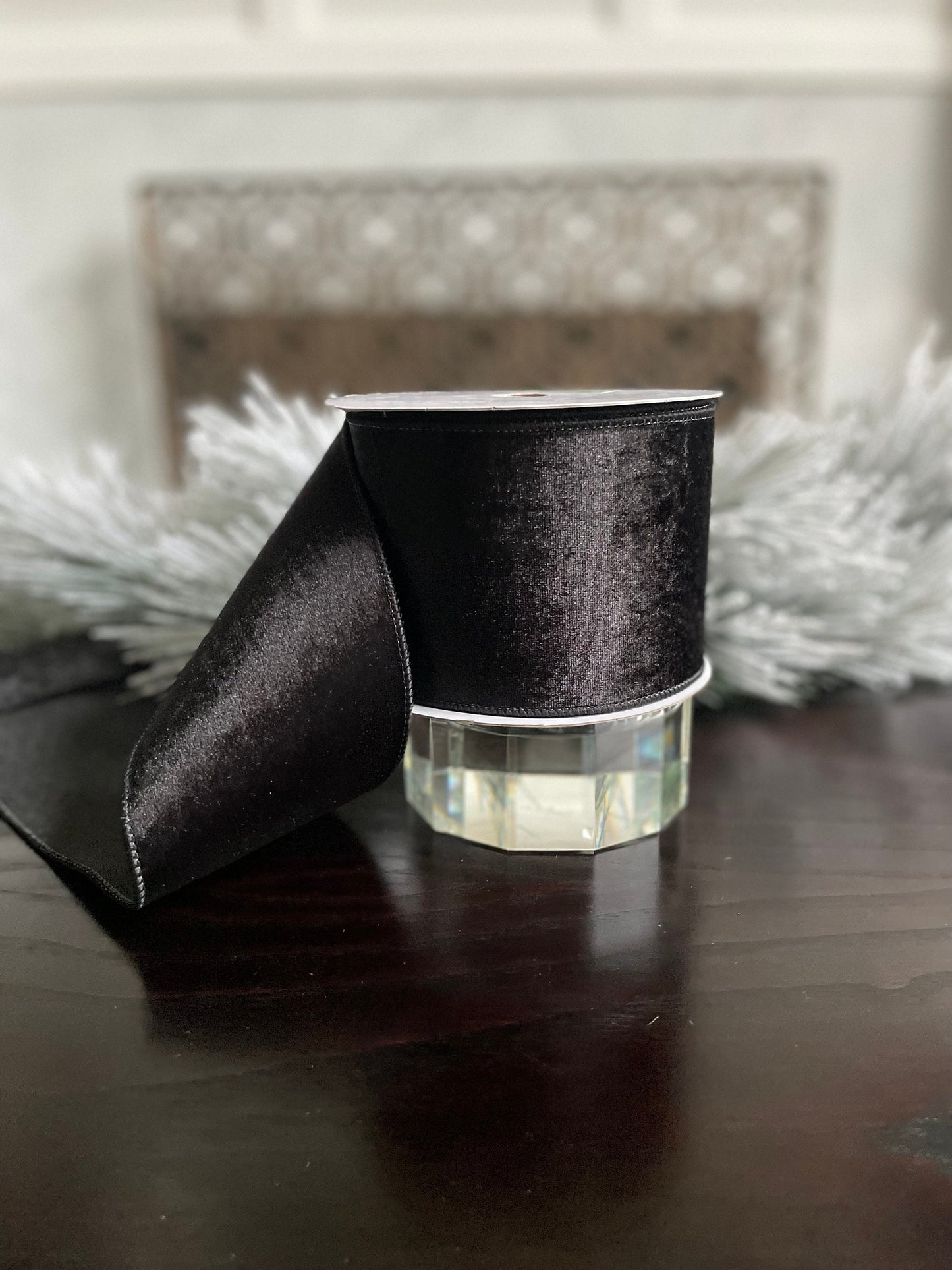 4” x 10 yds. Black velvet with dupion back ribbon. Wired. Regency.