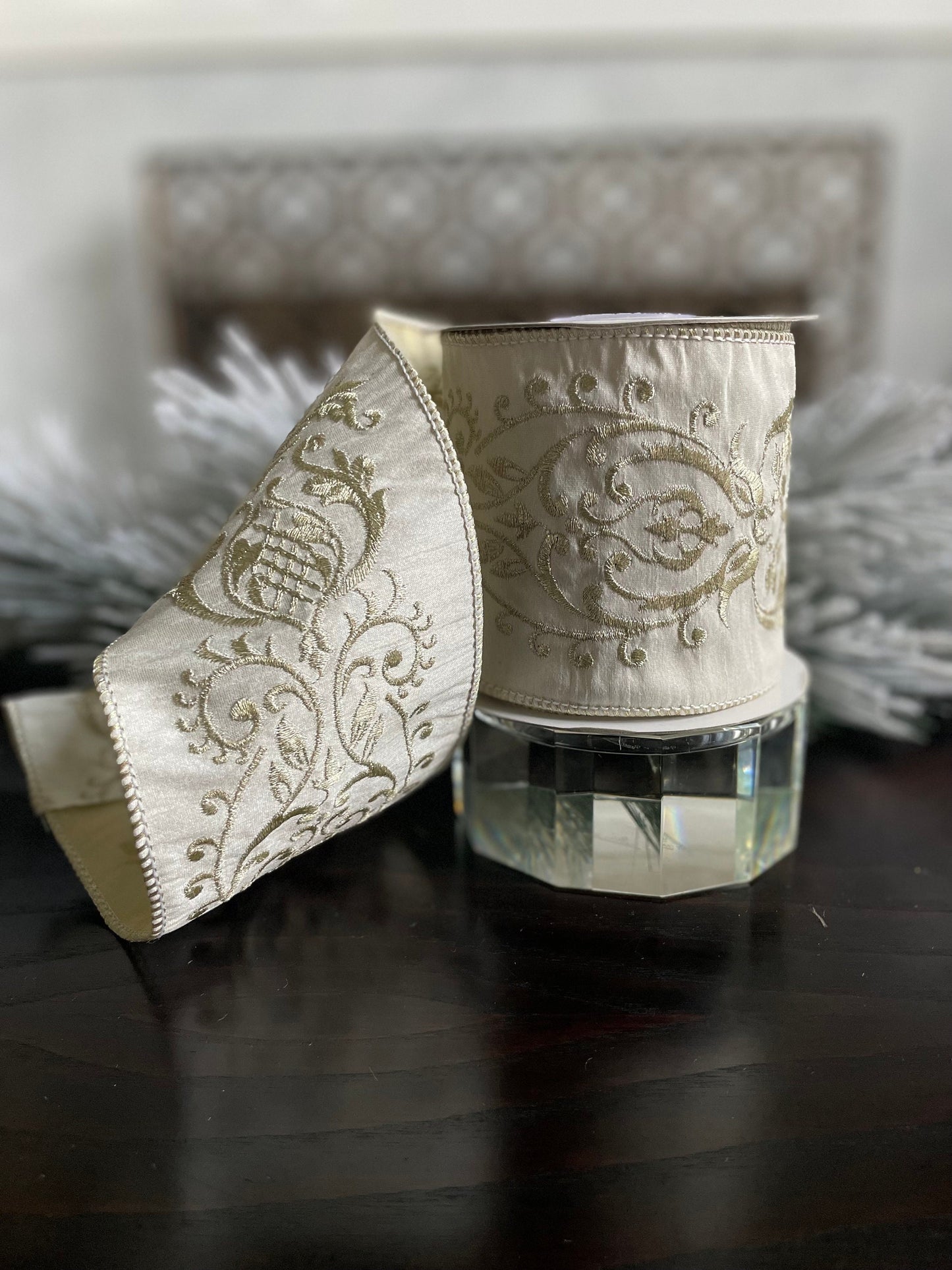 4” x 5 yds. Designer ivory and gold damask embroidered dupion ribbon. Wired. Regency.