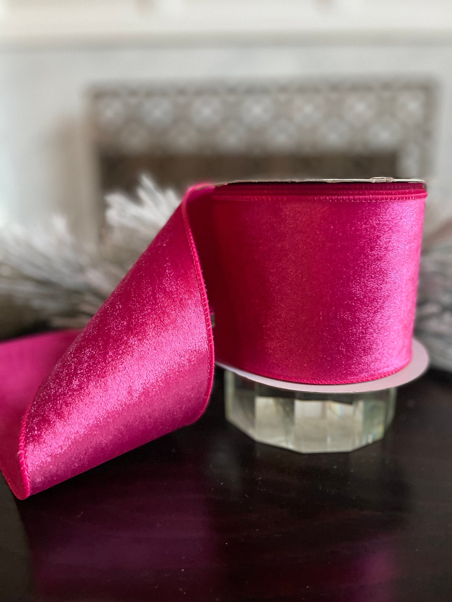 4” x 10 yds. Fuschia velvet with dupion back ribbon. Wired. Regency.