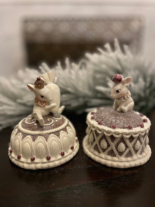 Set of 2. 4.5” resin mouse on gingerbread cake figurines.