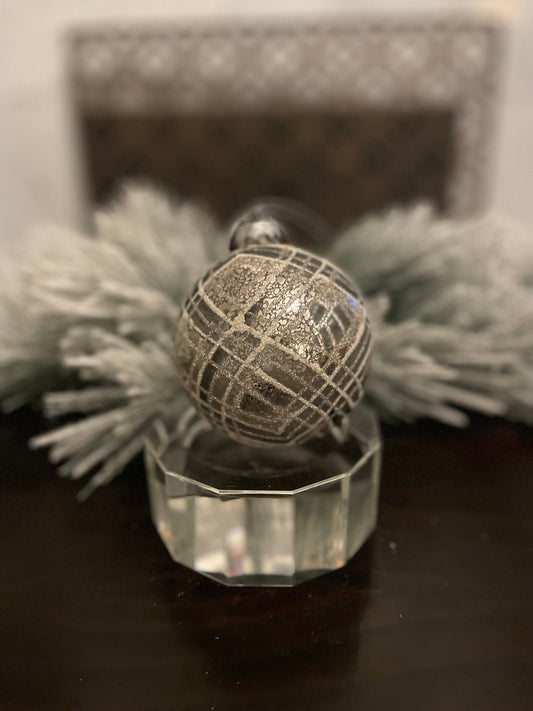 Set of 2. 4" Glass diagonal plaid ball ornament.