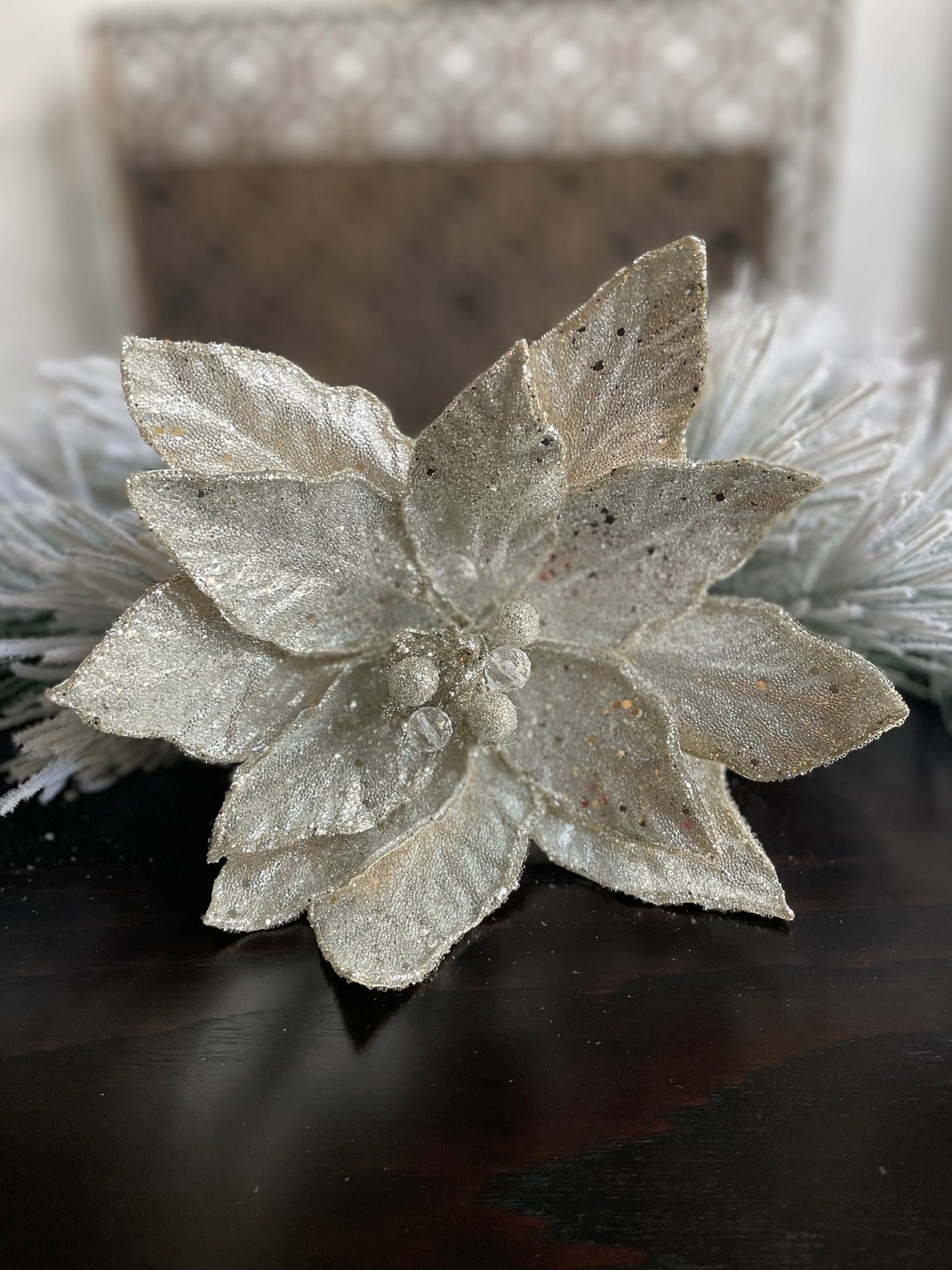 23” Silver beaded glittered poinsettia stem.