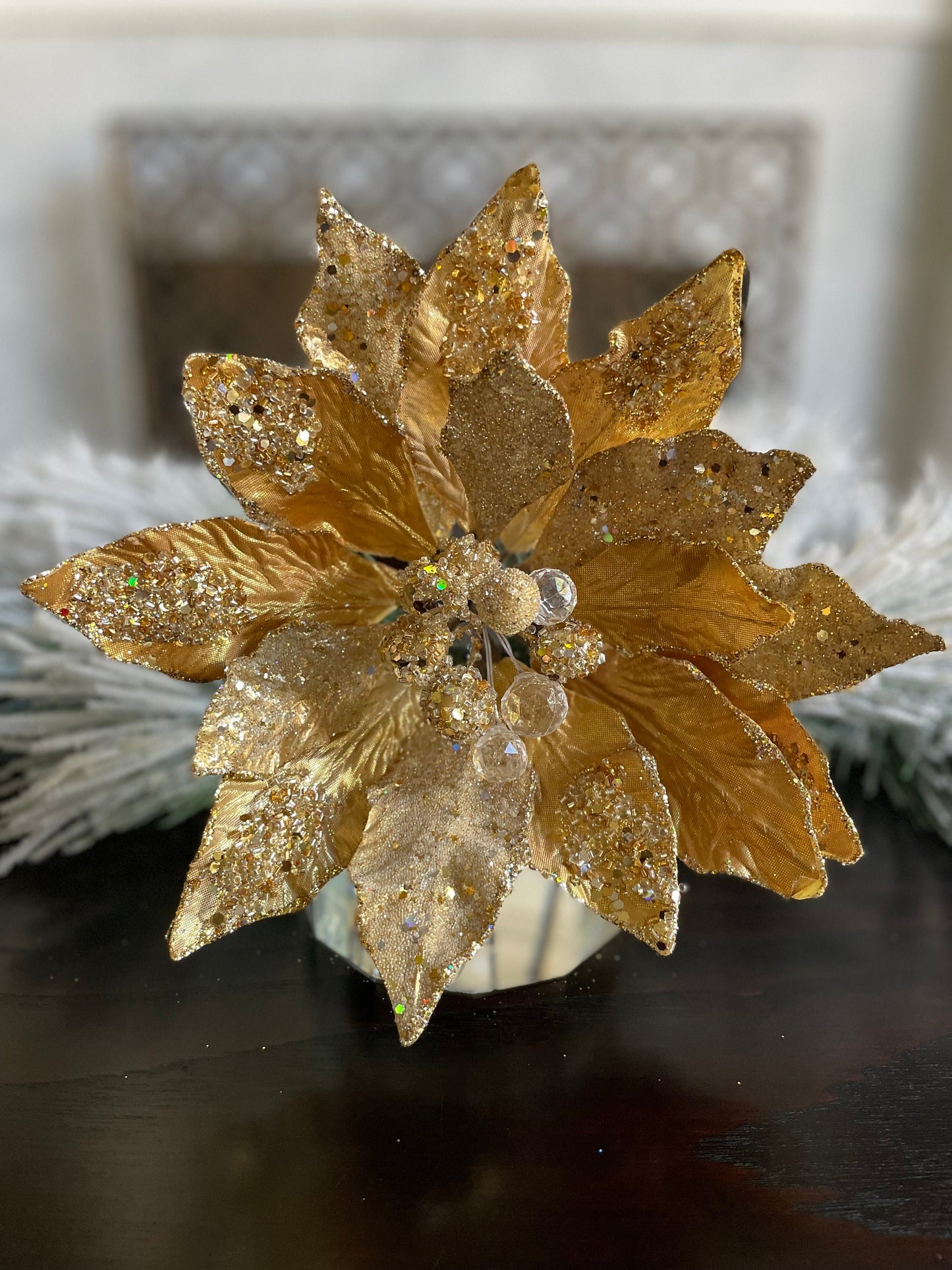 18" Heavy jeweled poinsettia stem. Gold.