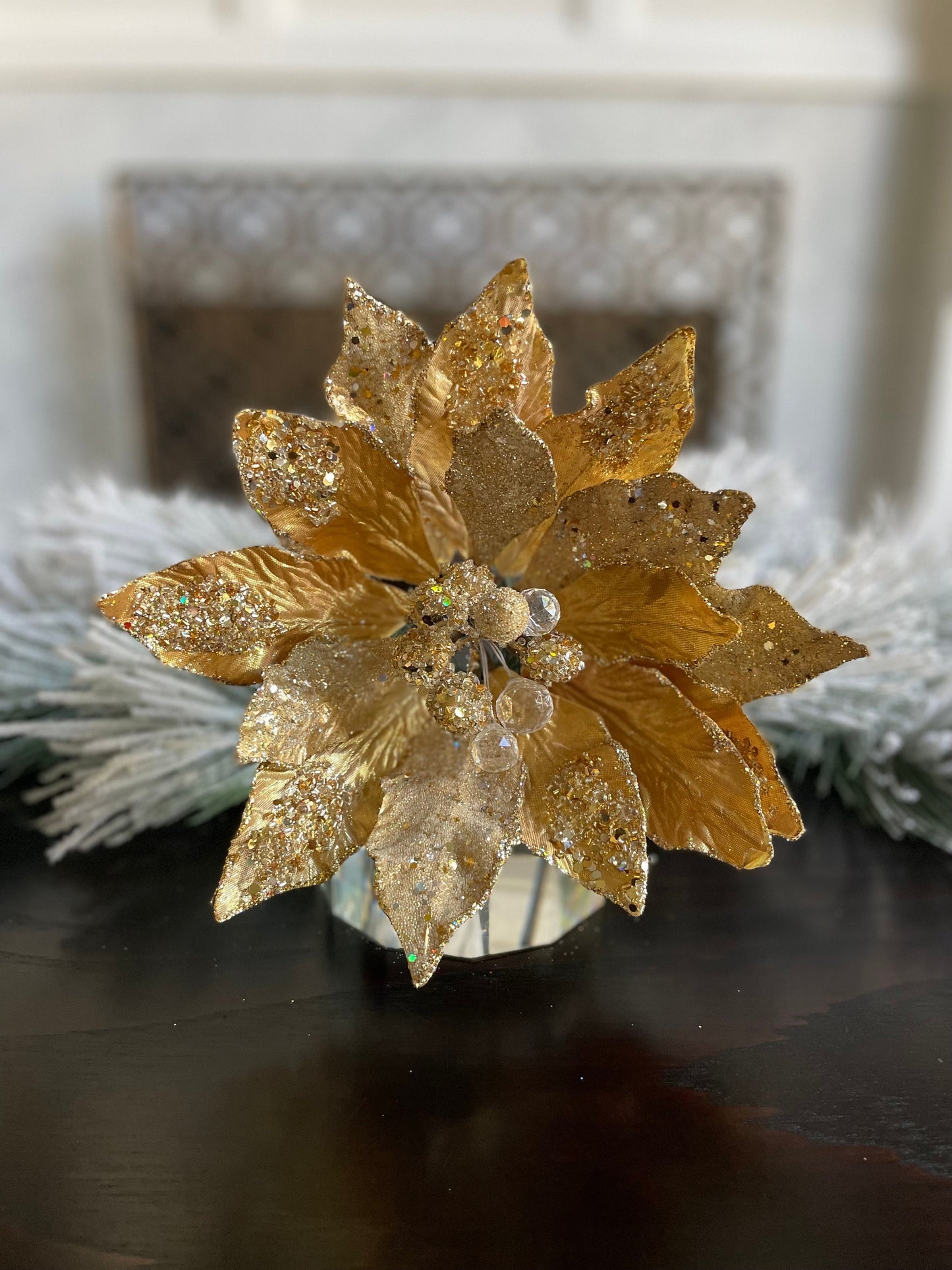18" Heavy jeweled poinsettia stem. Gold.