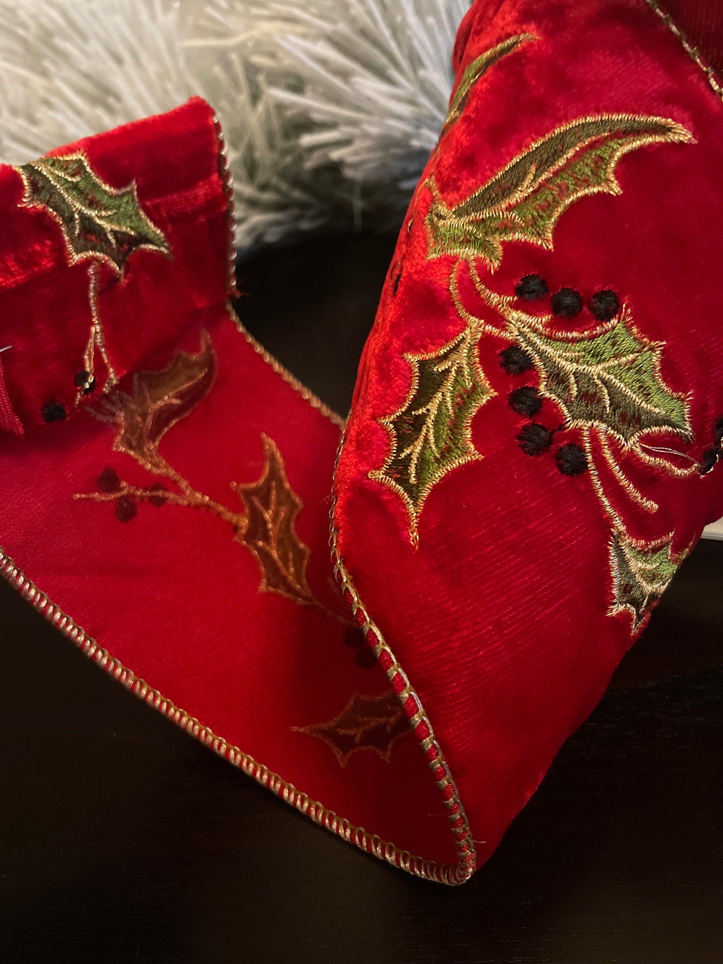 4” x 5 yds Ribbon Holly embroidery red-gold. Wired. D. Stevens.