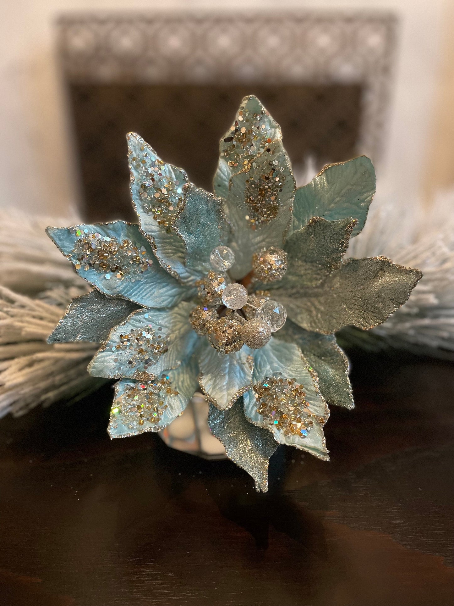 18" Poinsettia jewel stem. Soft blue platinum.