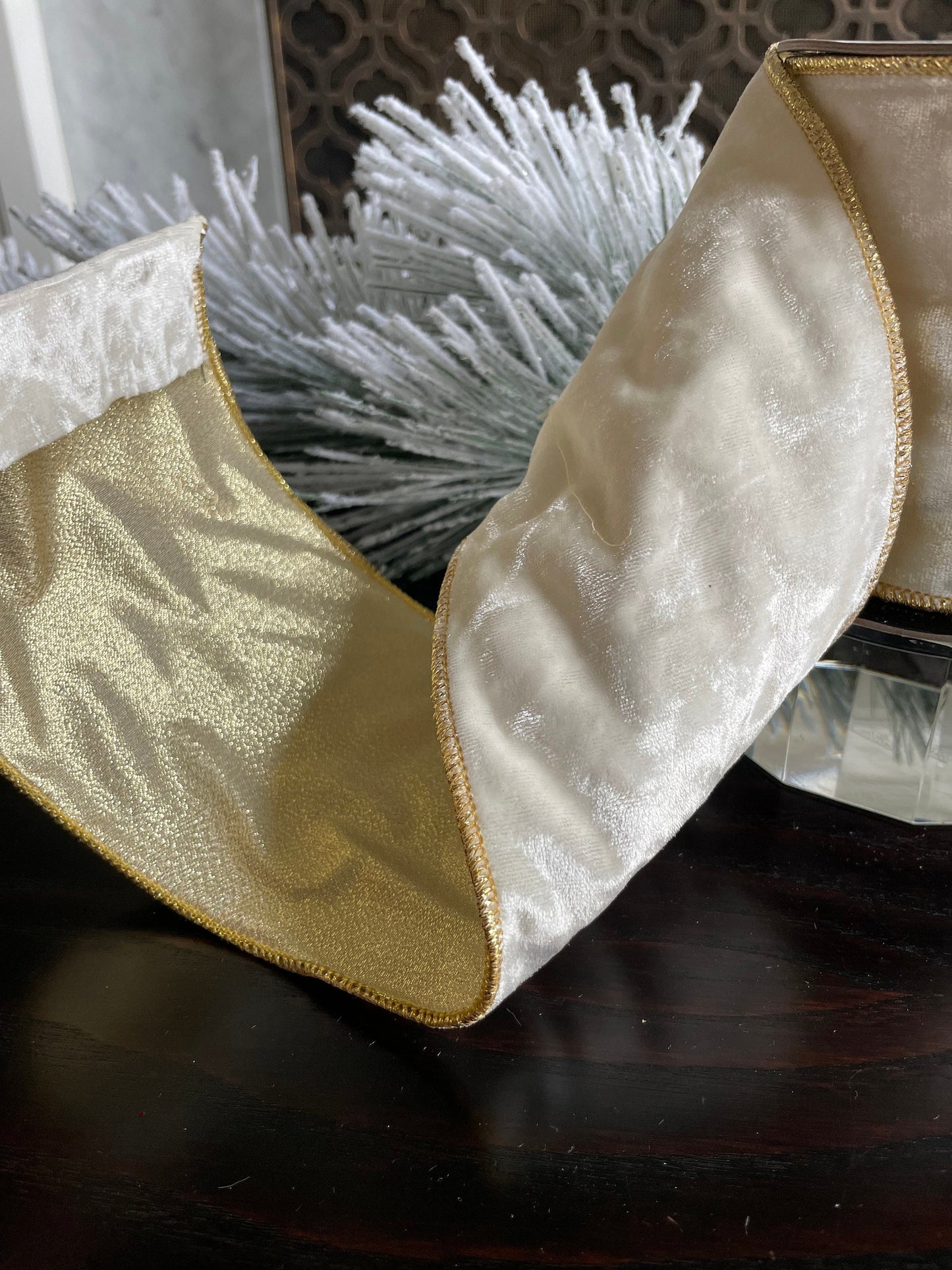 4” x 5 yds. Designer luxury textured ivory velvet ribbon. Wired. Regency.