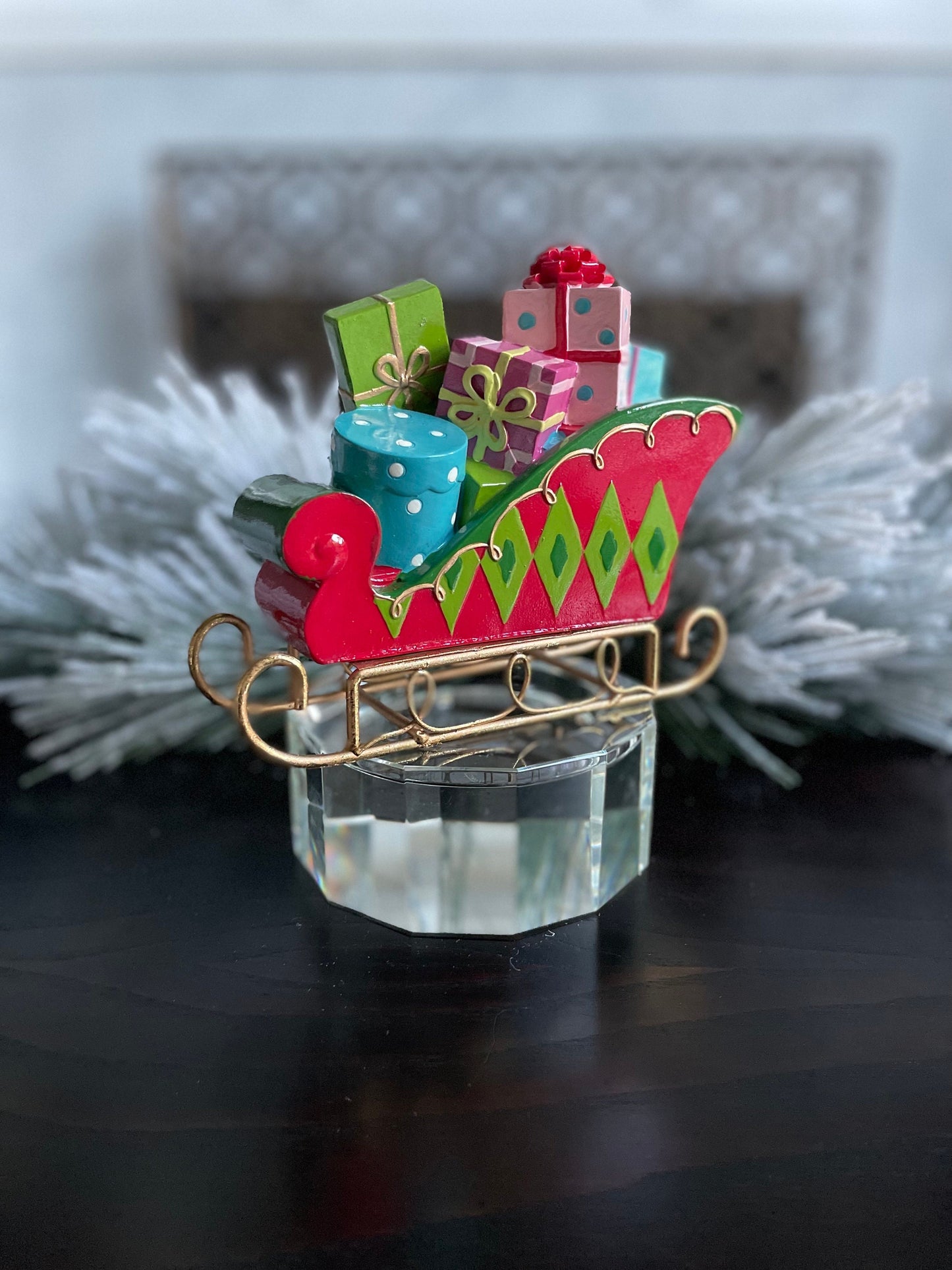 6” Resin sleigh with packages, tabletop ornament. Christmas. Multi color.