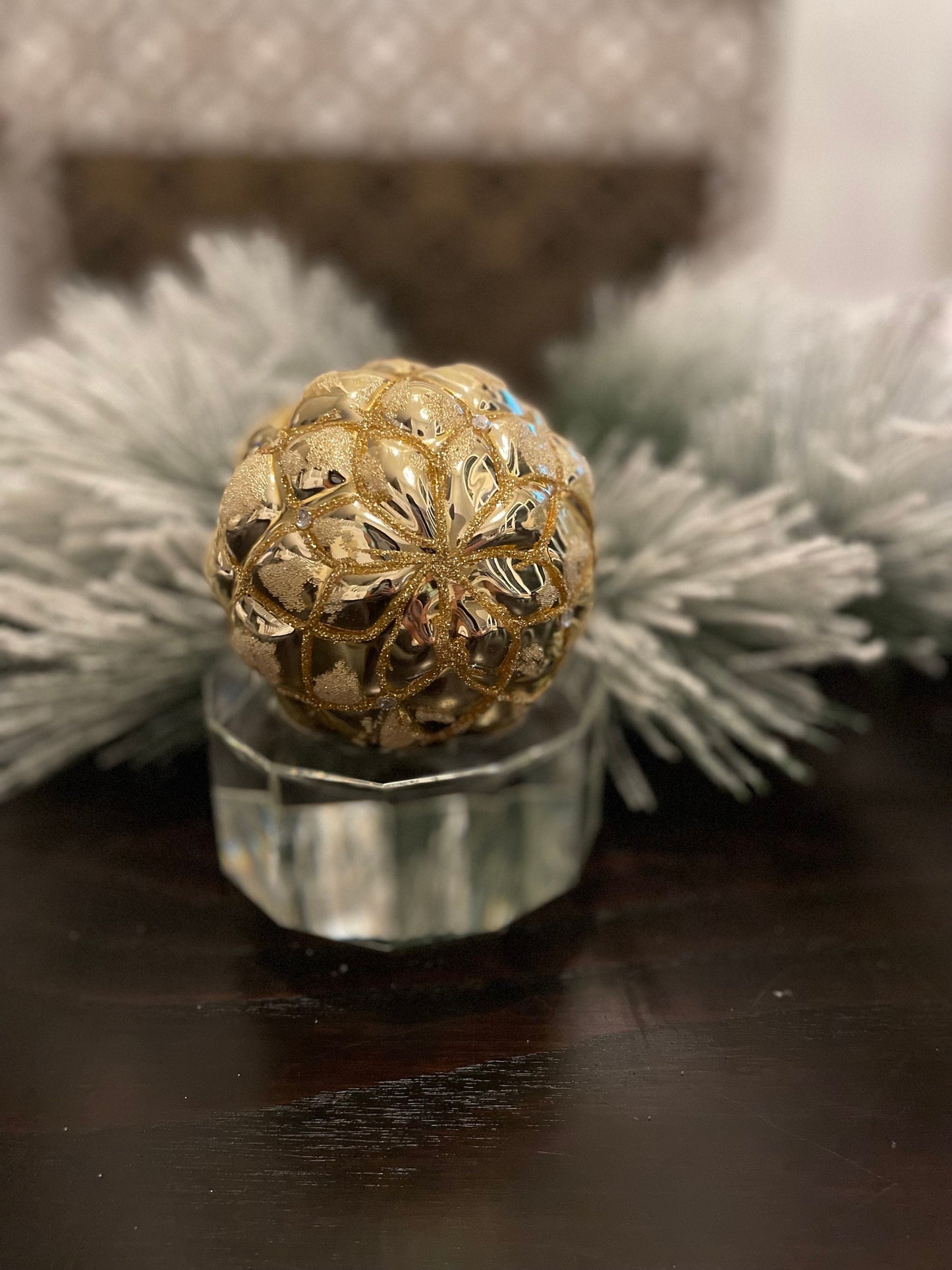 Set of 2. 4" glass tufted ball ornament. Gold.