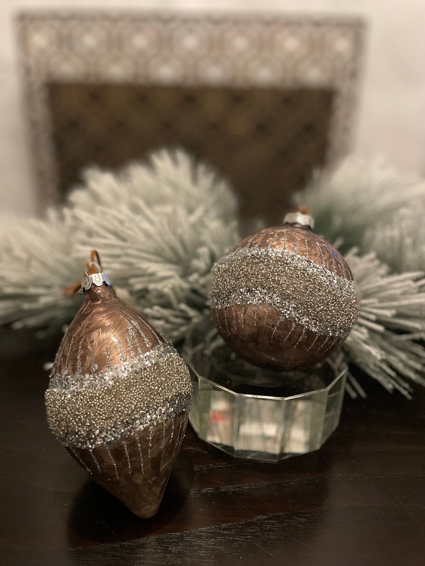 Set of 2. 4”-6” Glass frosted glitter wave ball and kismet.