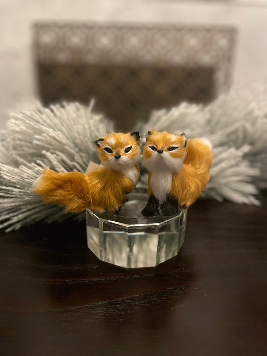 Set of 2. 5" Fox ornament. Forest animal.