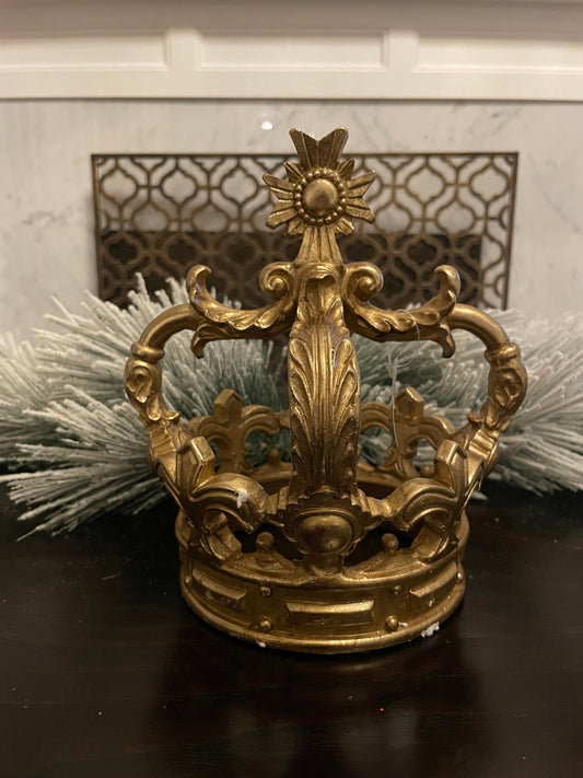 8" Crown. Gilded crown with cross. Christmas crown. Resin. Tabletop.
