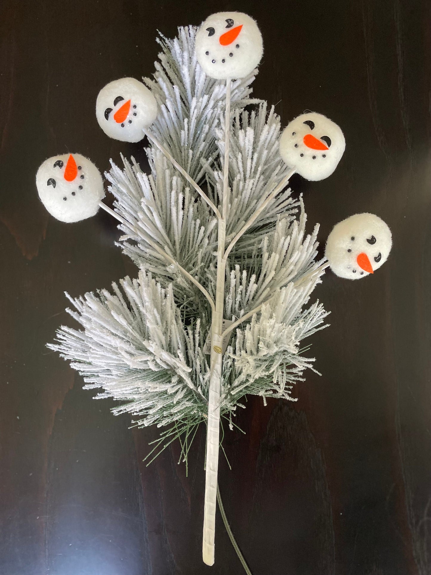 23.5” Snowman snowball spray.