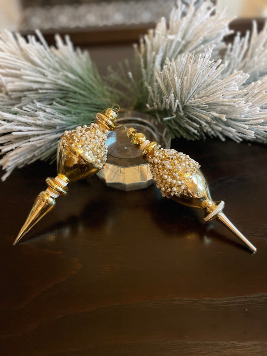 Set of 2. 9” Pearl beaded finial glass ornament. Glass. Gold.