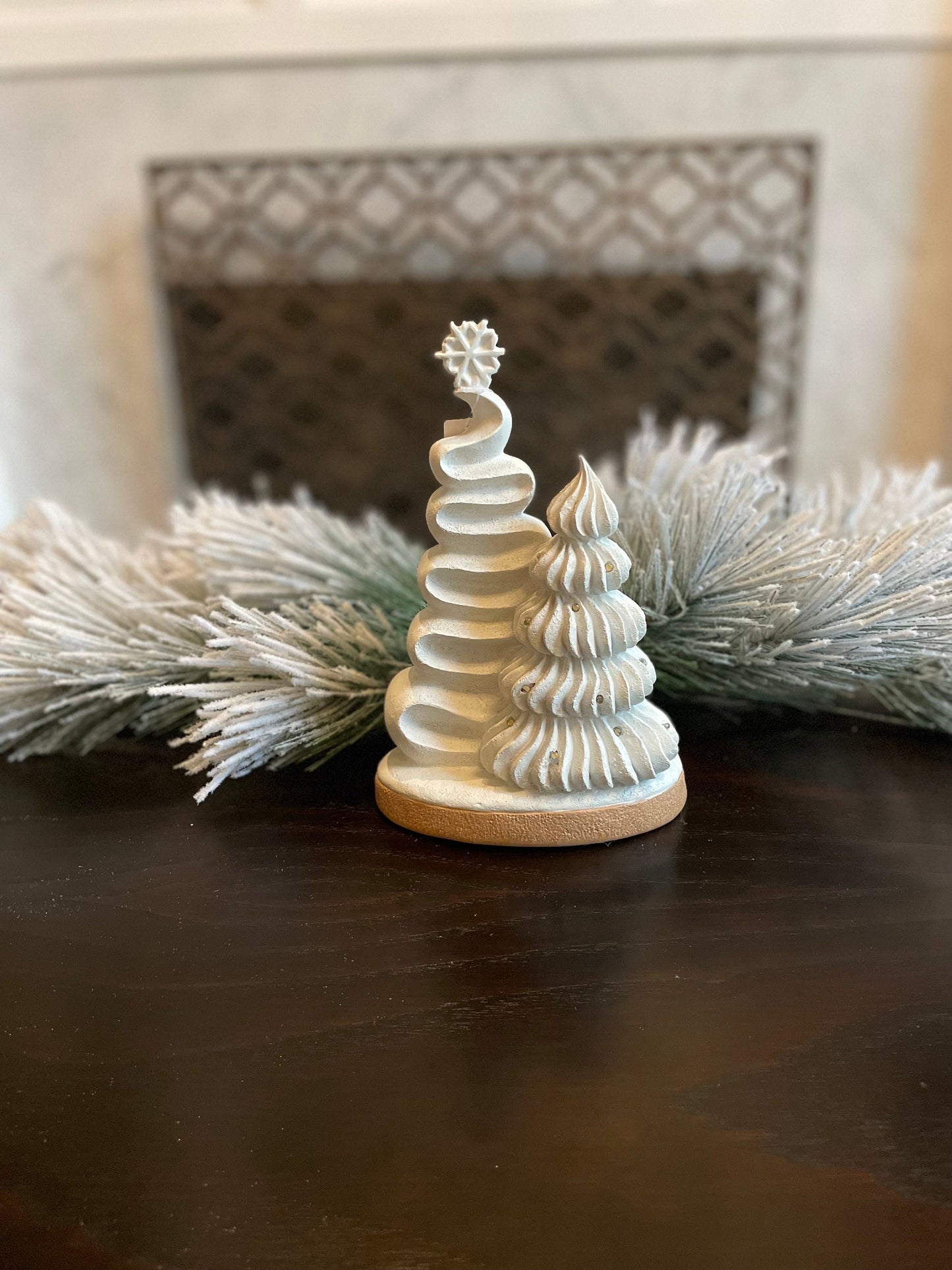 9” Meringue Christmas Trees with led.
