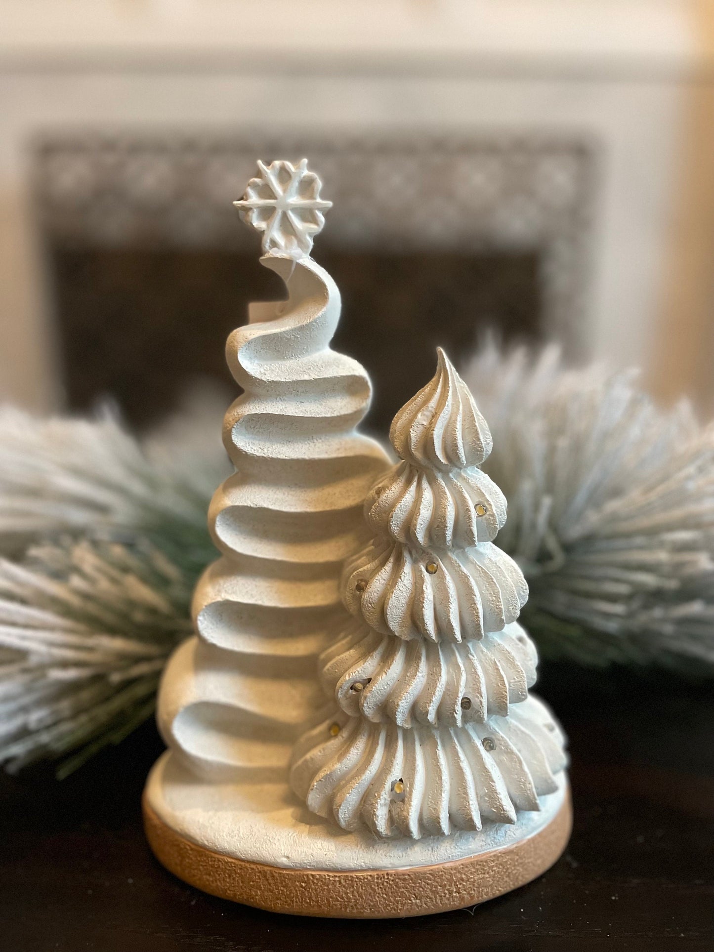 9” Meringue Christmas Trees with led.