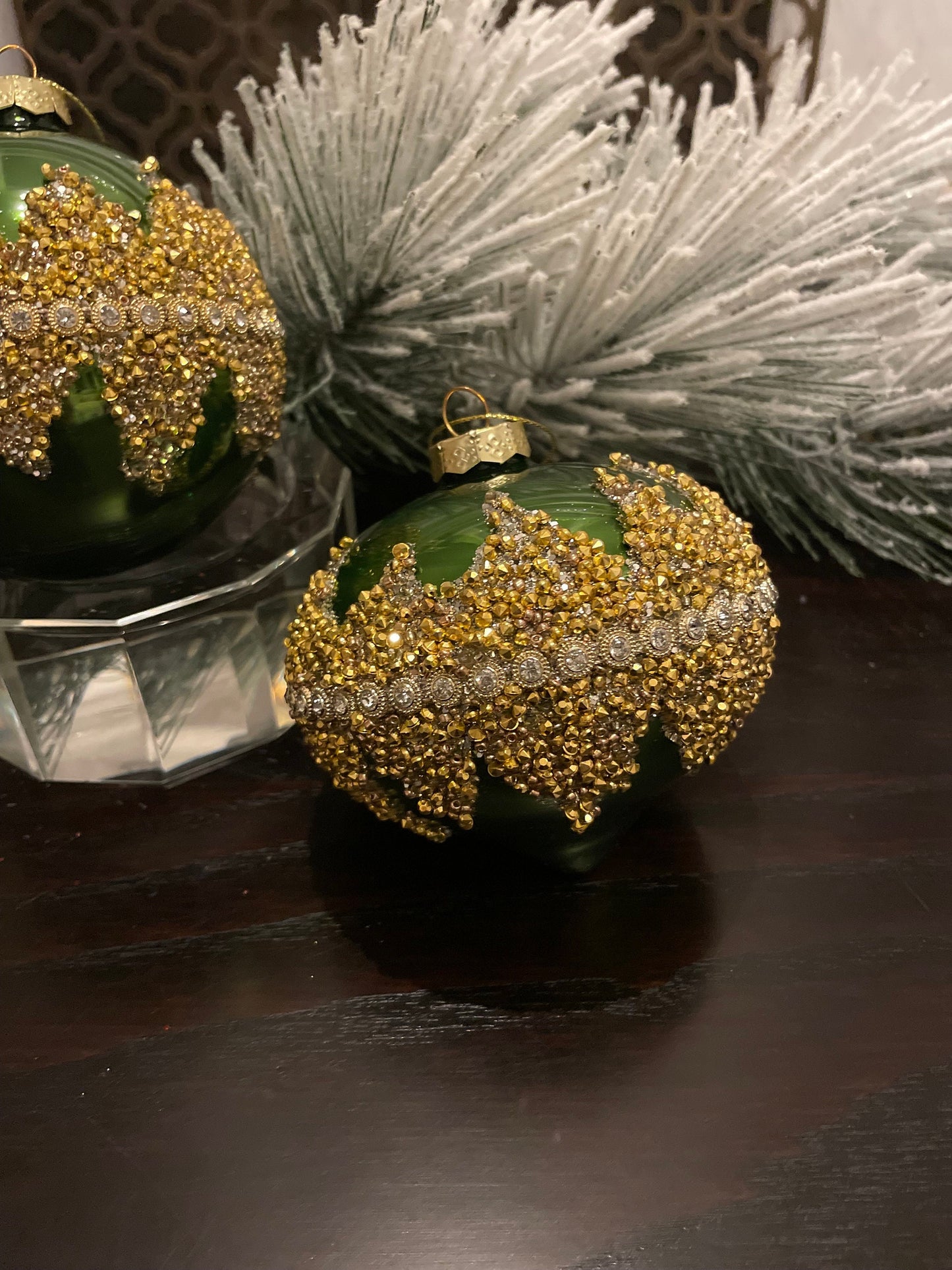 4" Green beaded glass ornaments set of 3. Ball, onion and finial.*