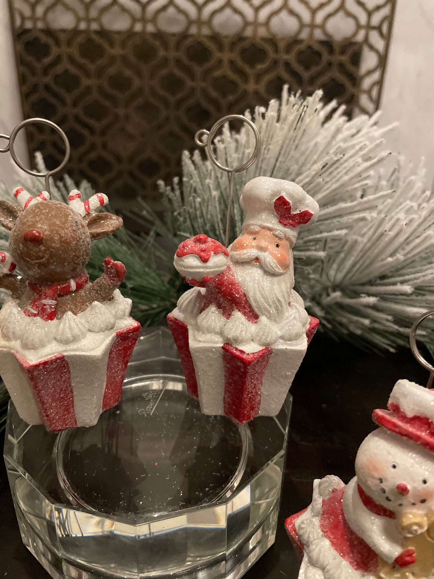 Set of 4. 4” holiday place card holders. Cupcake holders.