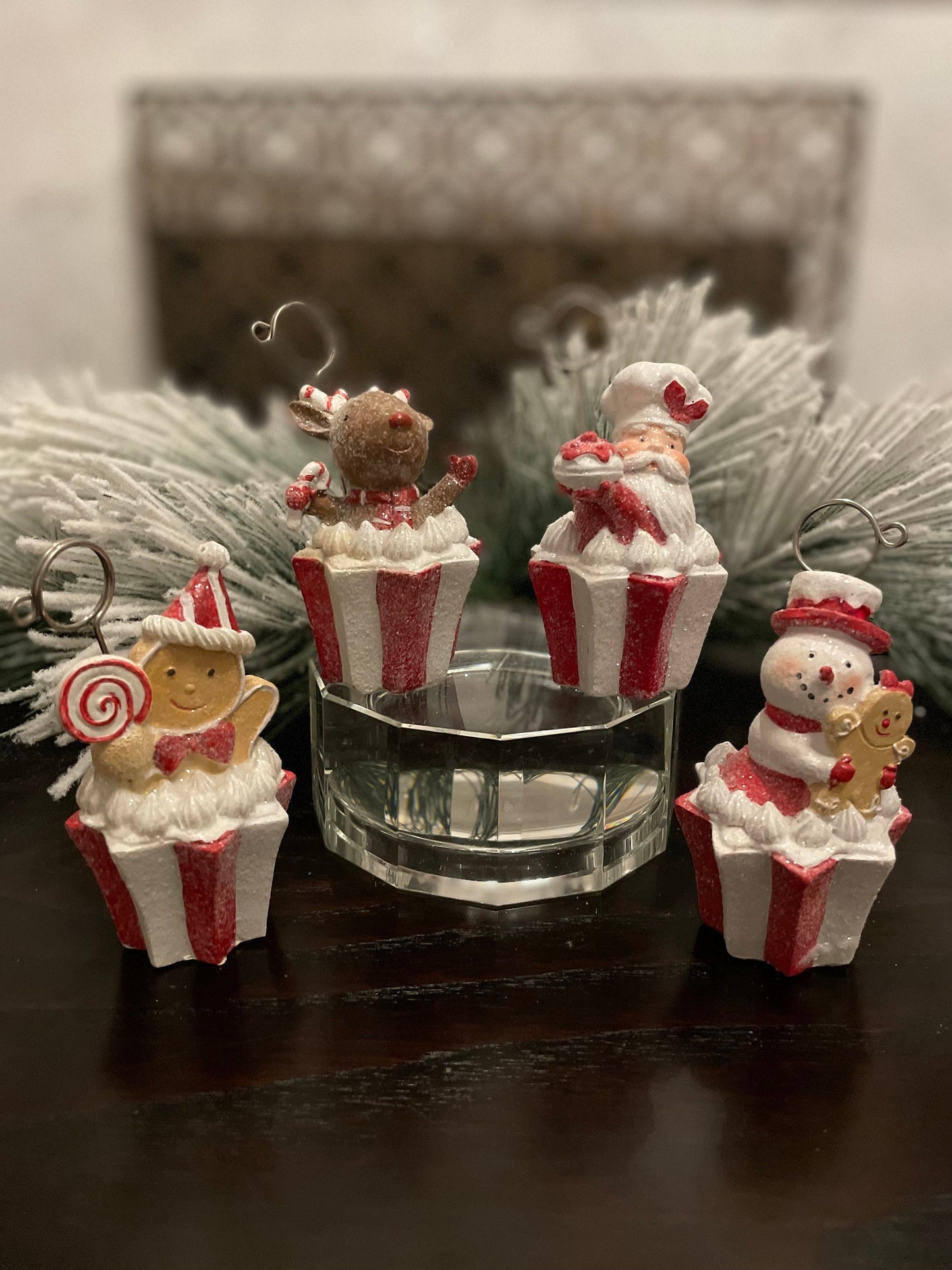 Set of 4. 4” holiday place card holders. Cupcake holders.