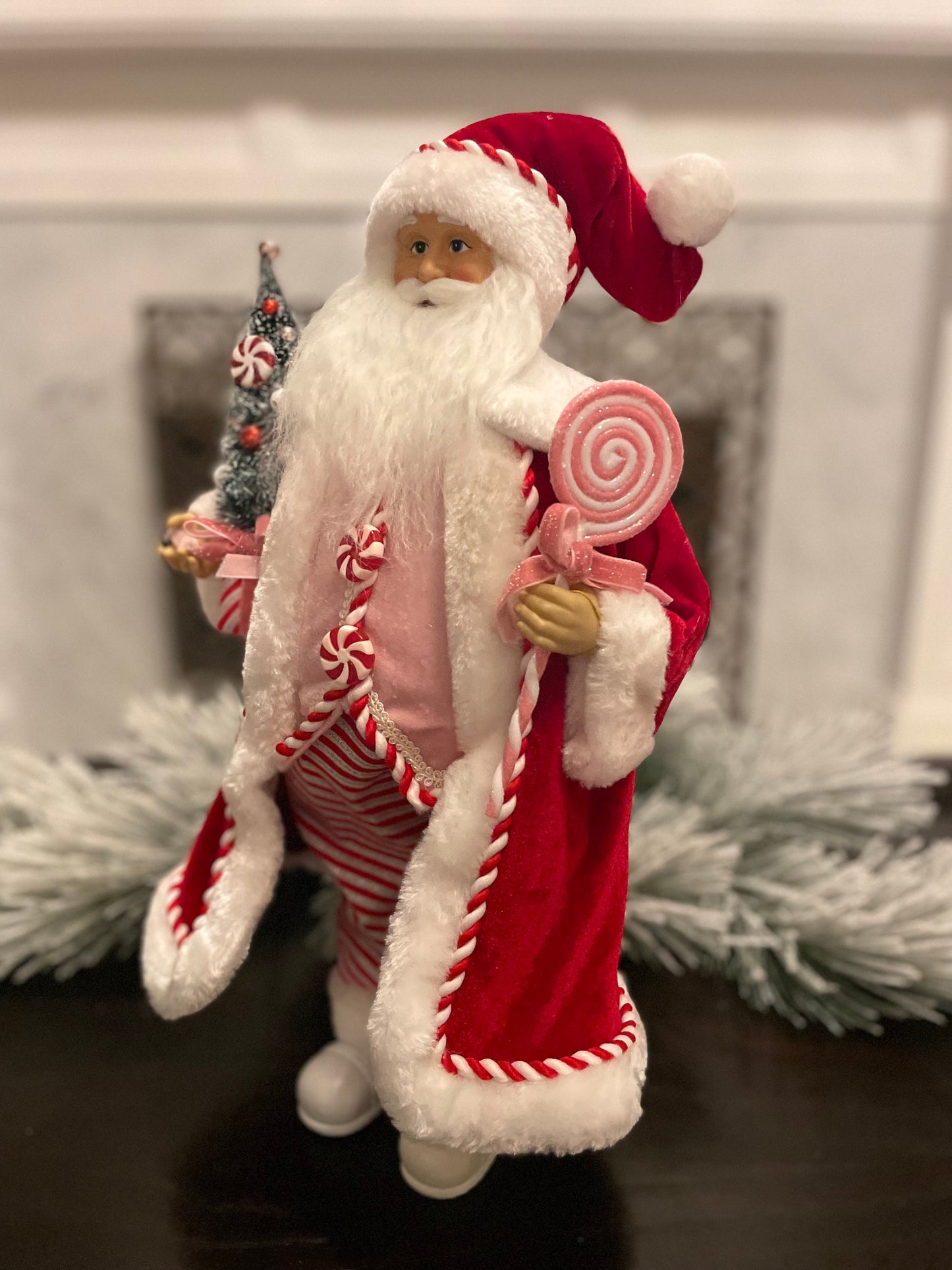 18" Peppermint Swirl Santa.