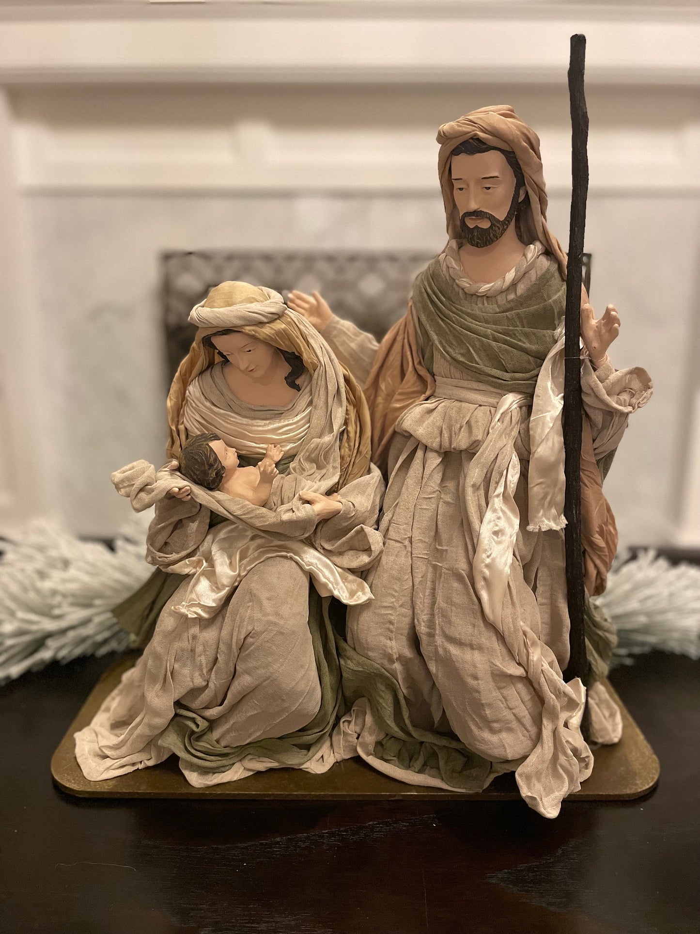 19.5" Holly Family. Fabric. Neutral.