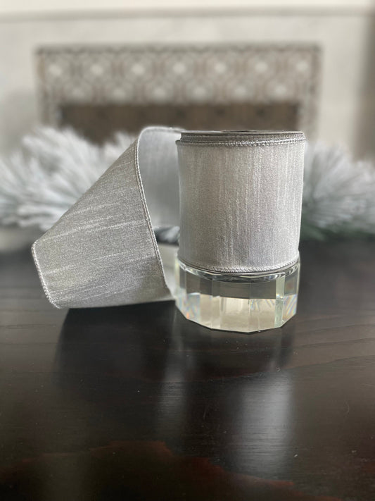 4” x 10 yds. Luster silver ribbon. Farrisilk. Wired.