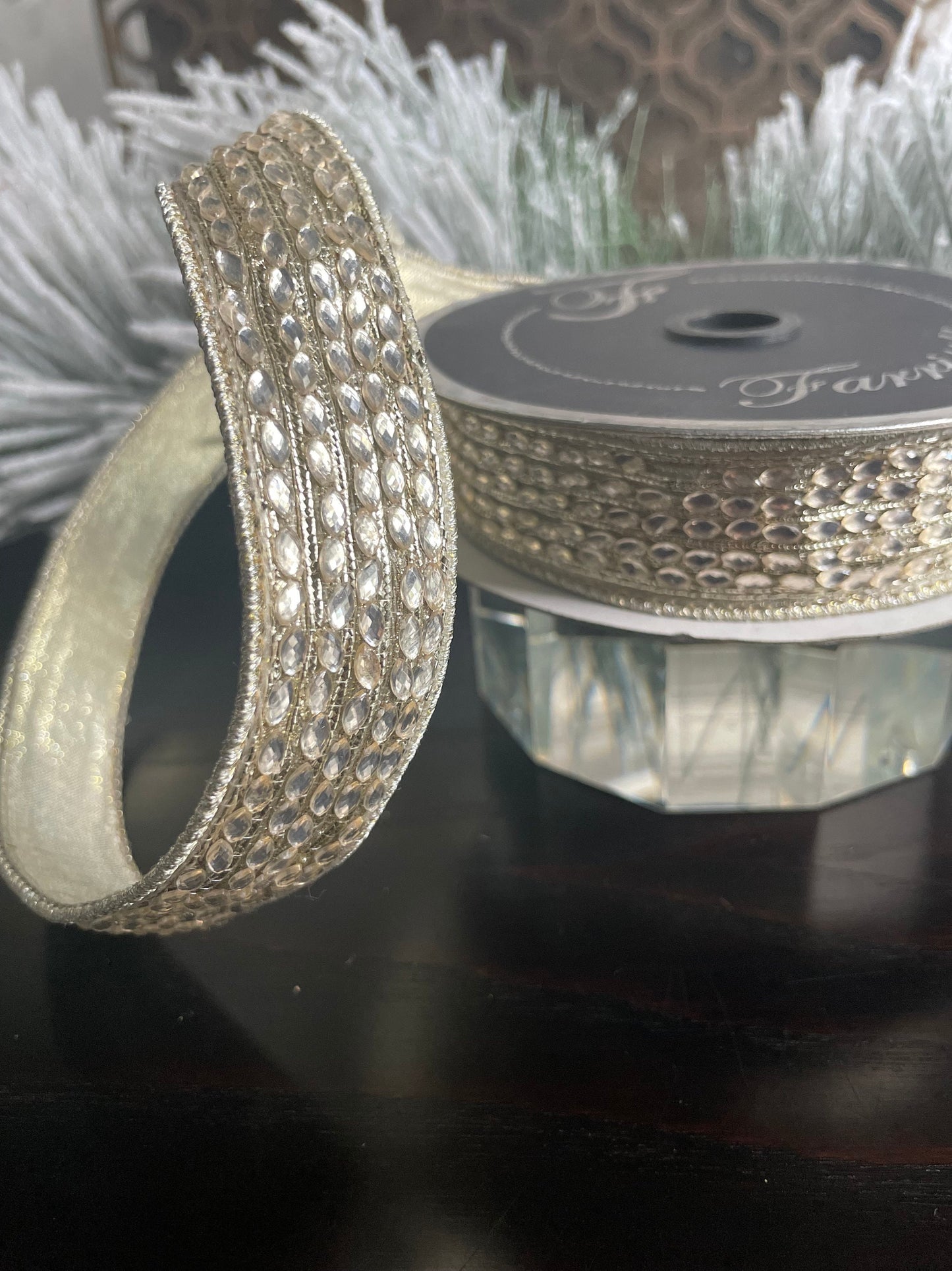 1” x 5 yds. Designer Queen Victoria wired ribbon. Platinum. Farrisilk.