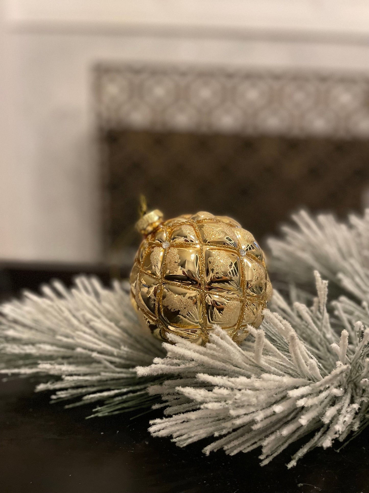 Set of 2. 4" glass tufted ball ornament. Gold.