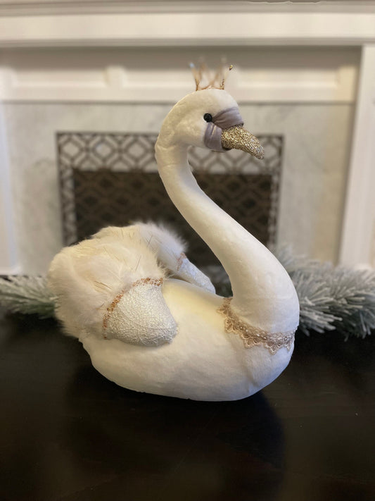 18" Swan white beauty. Mark Roberts.
