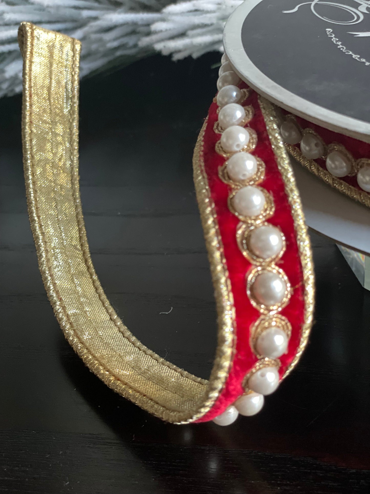 1” x 5 yds. Designer pearl borders red velvet wired ribbon.