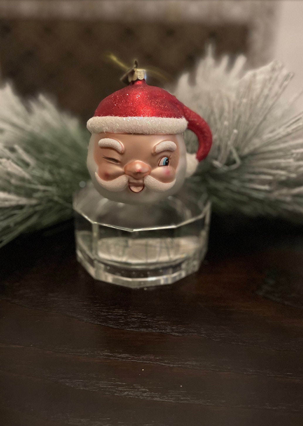 Custom order includes 6 decorations as described below: